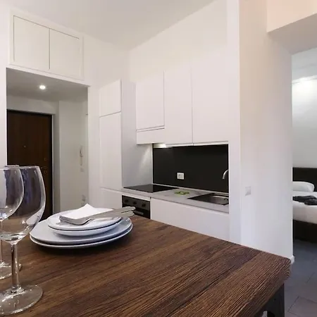 Apartment Contempora - Bilocale Via Verro Milan